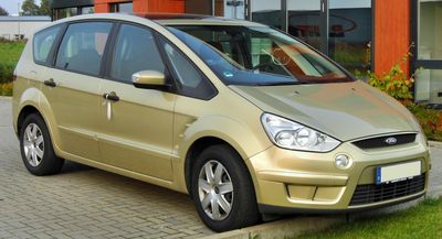 Автостекла Ford S-MAX c установкой в Москве